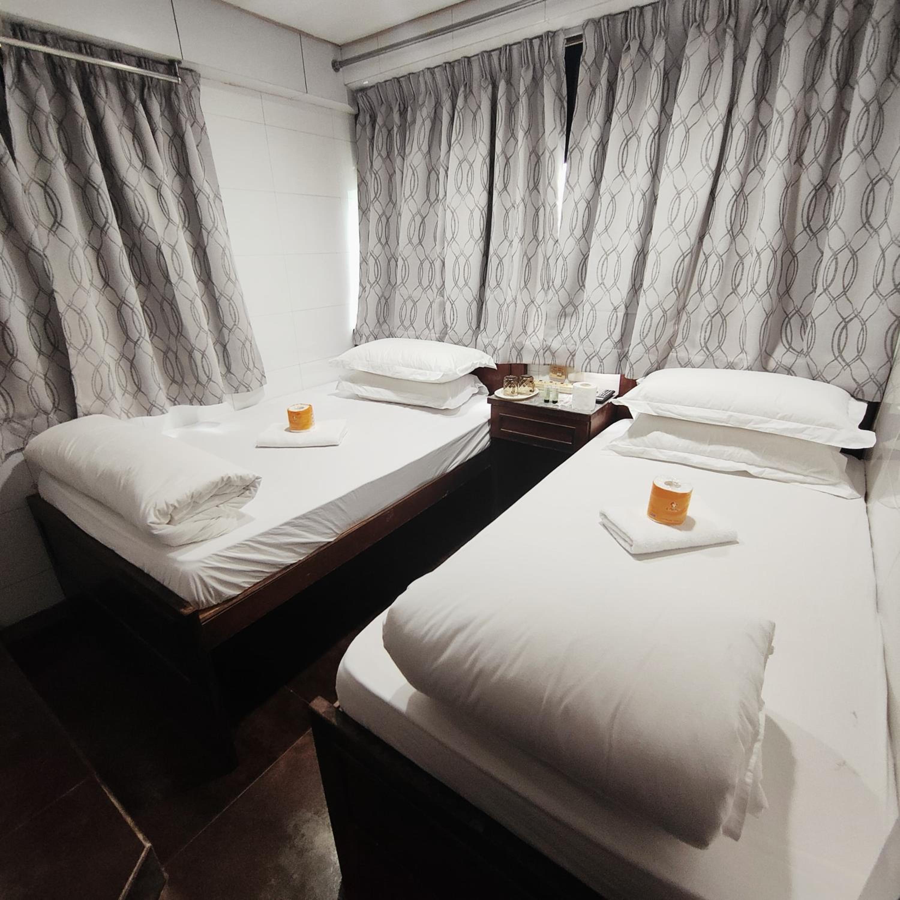 Four Seasons Hostel
