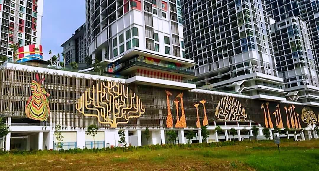 Icity Shah Alam duplex 8pax 2R2B W photo 8