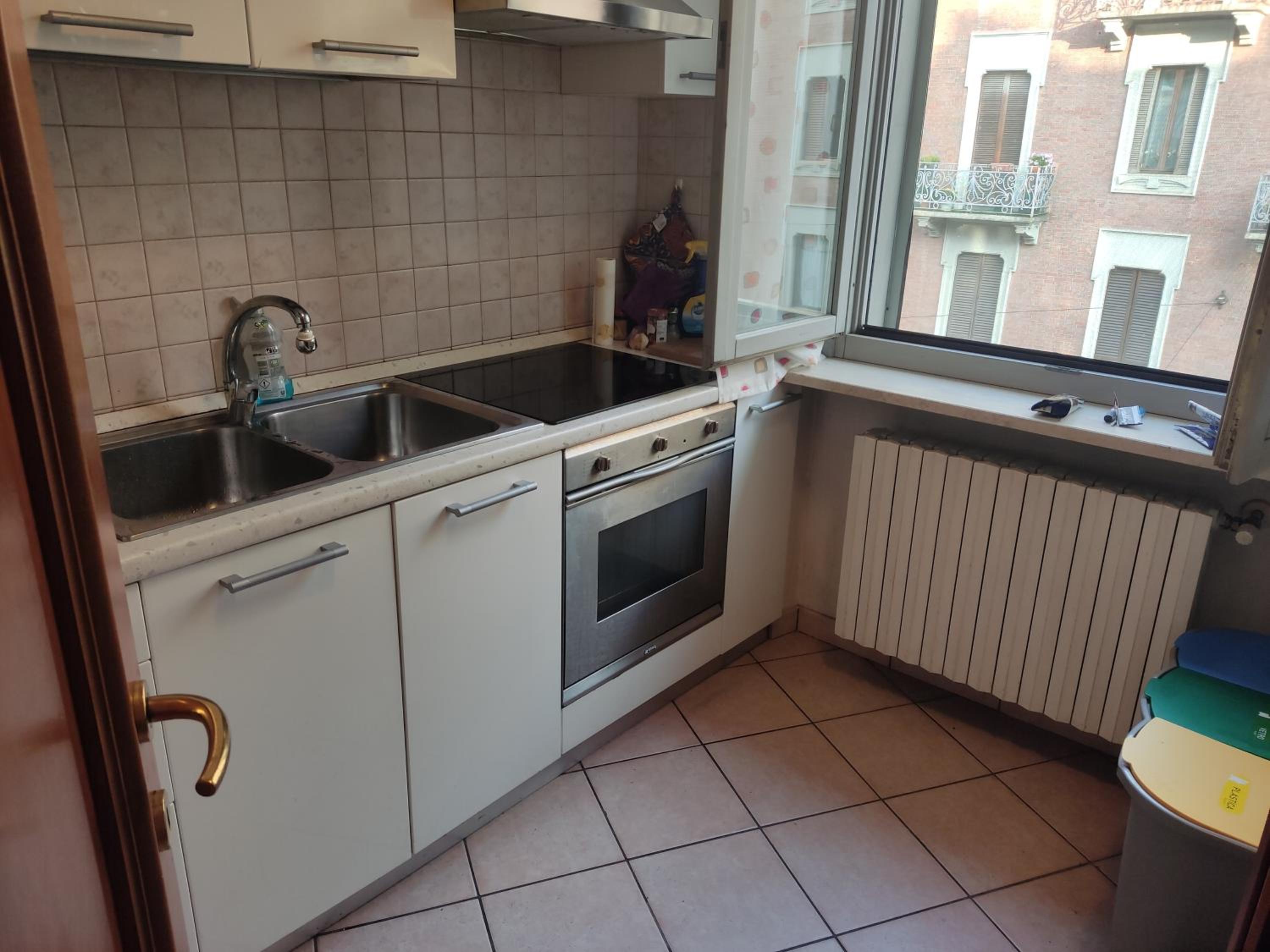Apartment near Metro