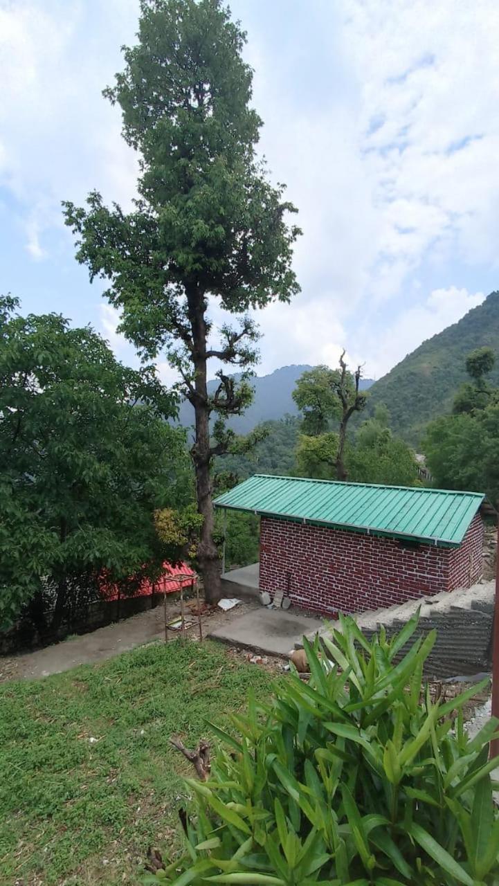 Jugran Homestay