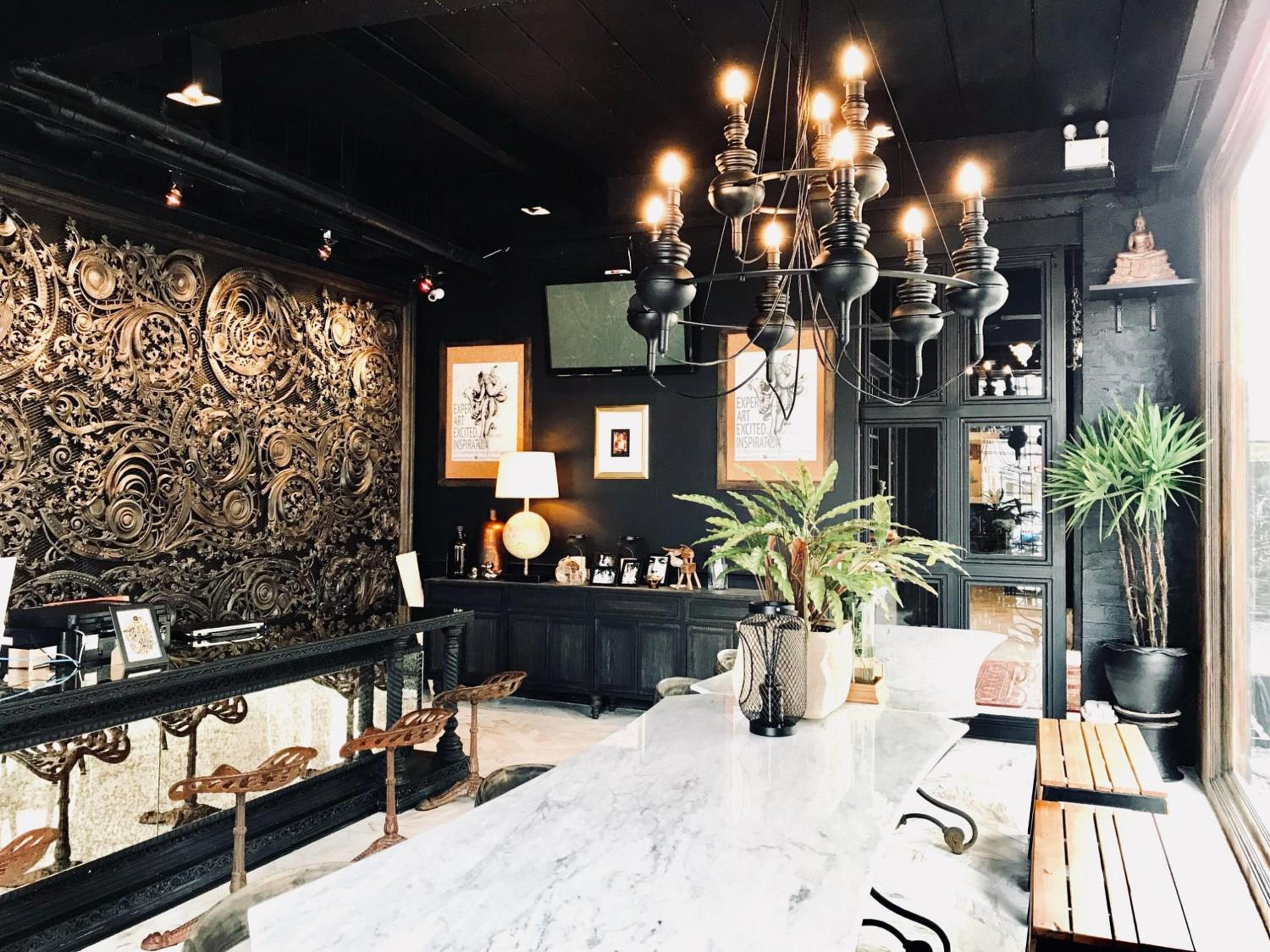 Shade House - Phuket Downtown