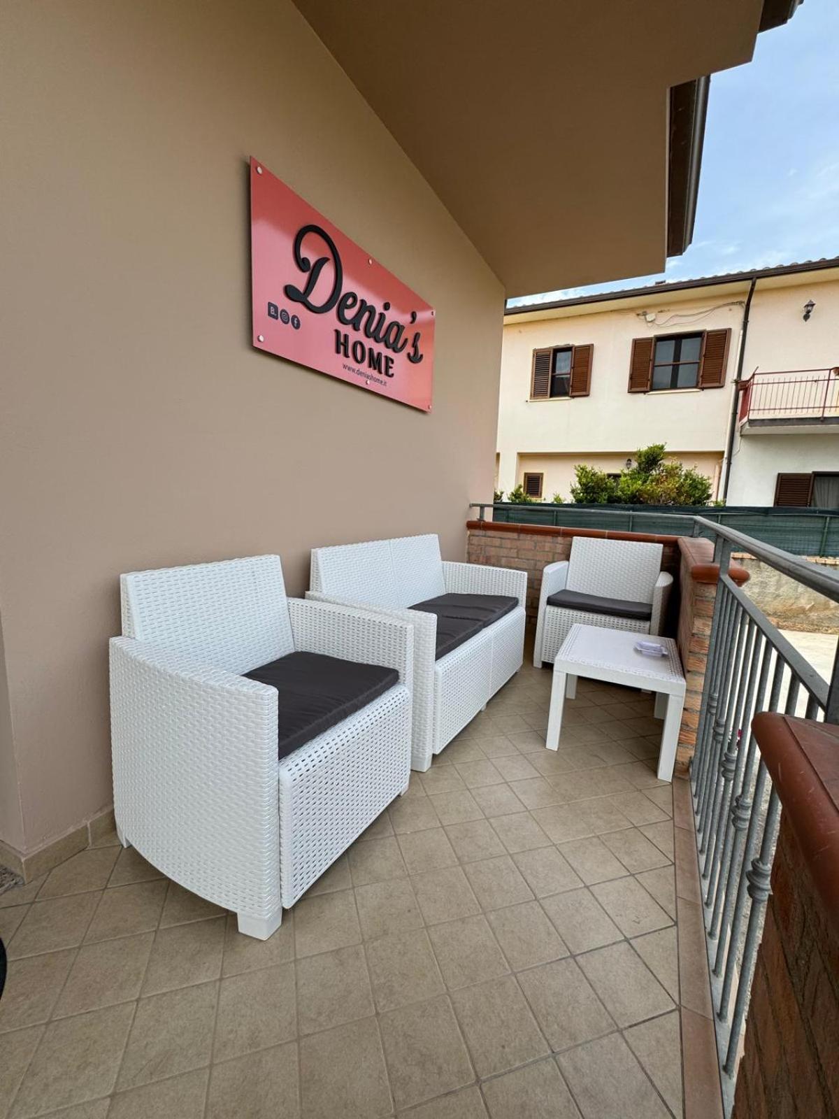 DENIA'S HOME view 5
