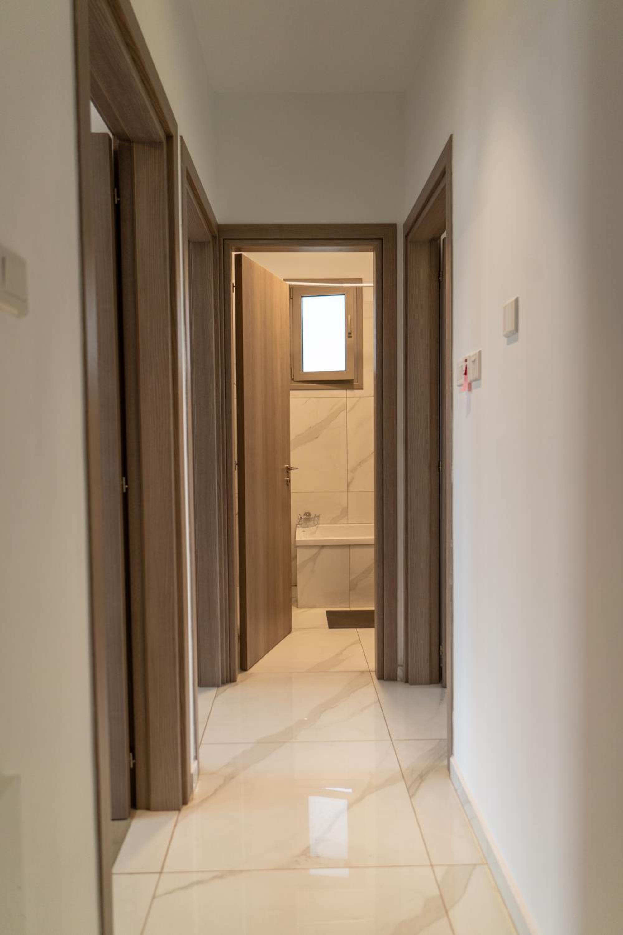 Hubstay - Seaview Villa Oriana in Larnaca