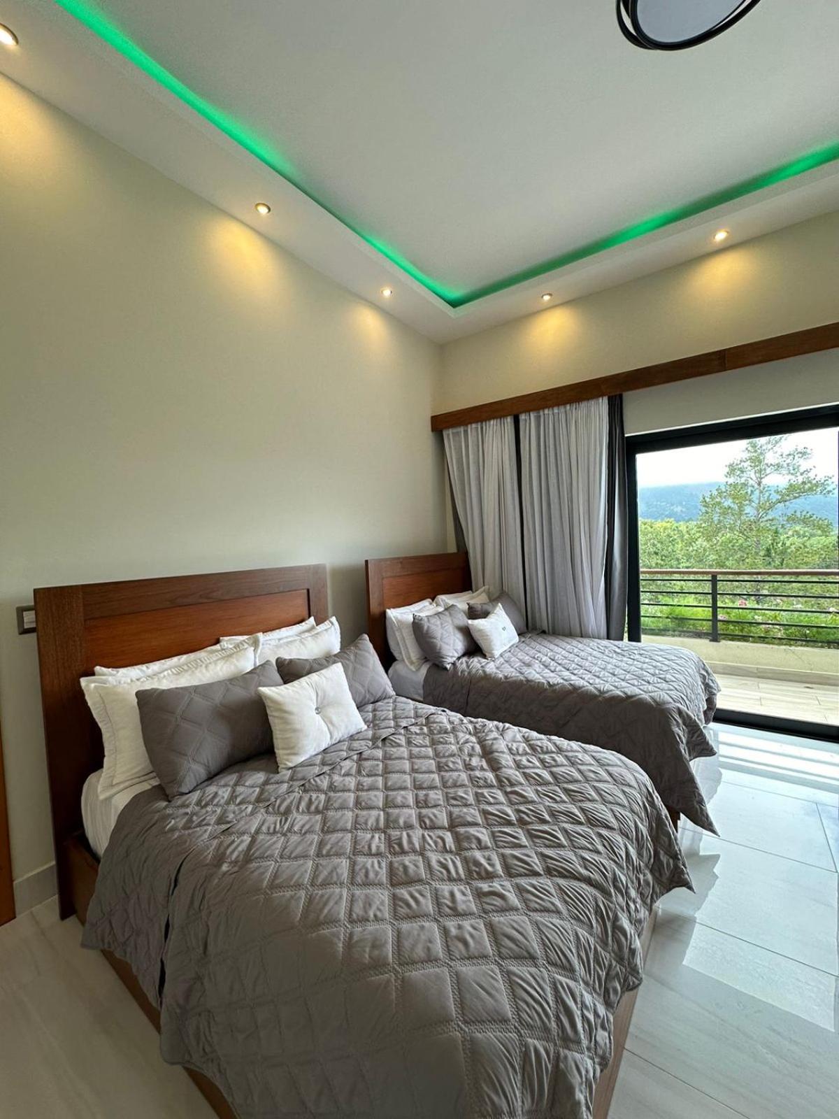 Luxury Mountain villa, Jarabacoa villa vargas