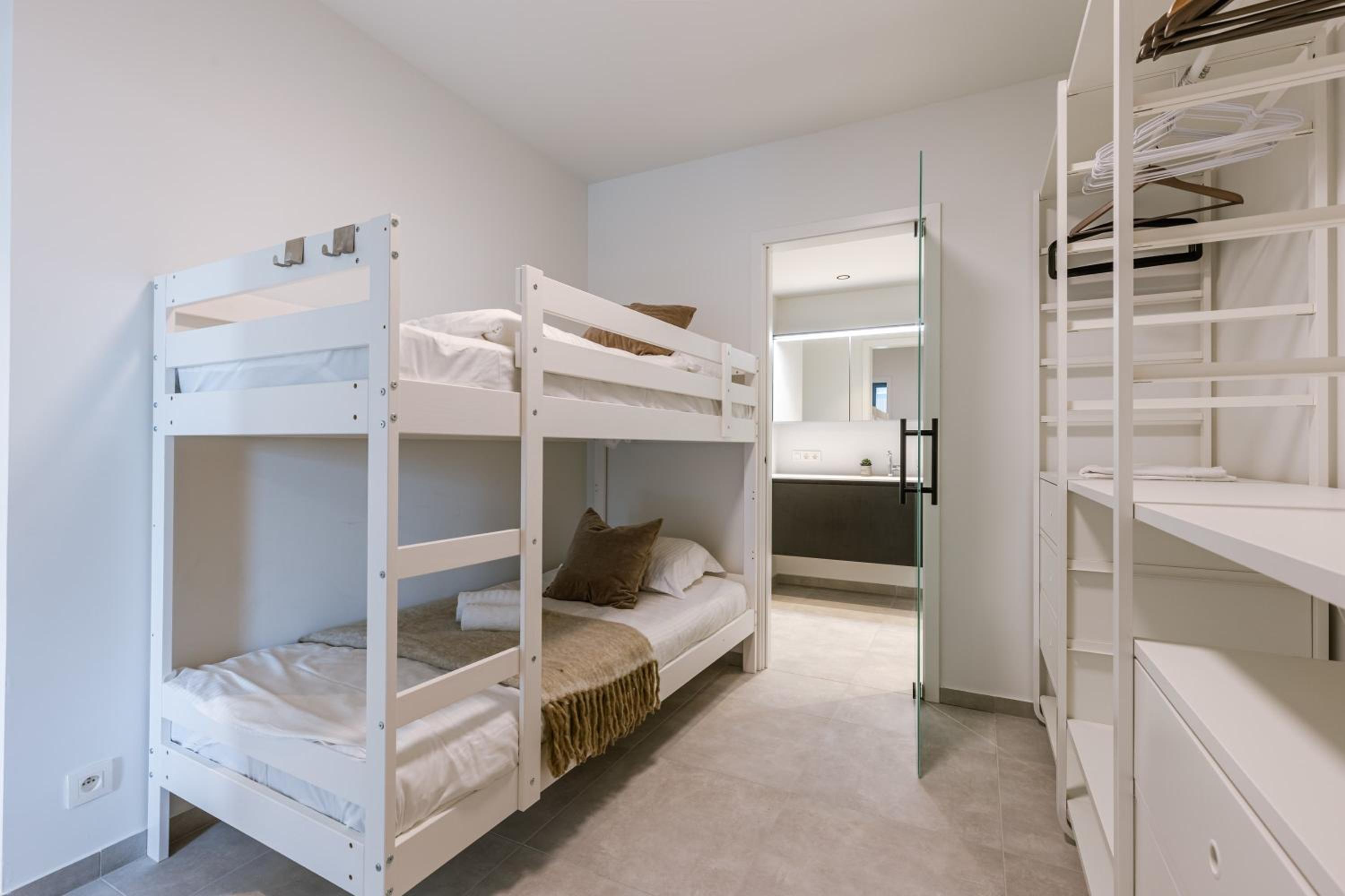 Huswell - Beautiful apartment with spacious terrace