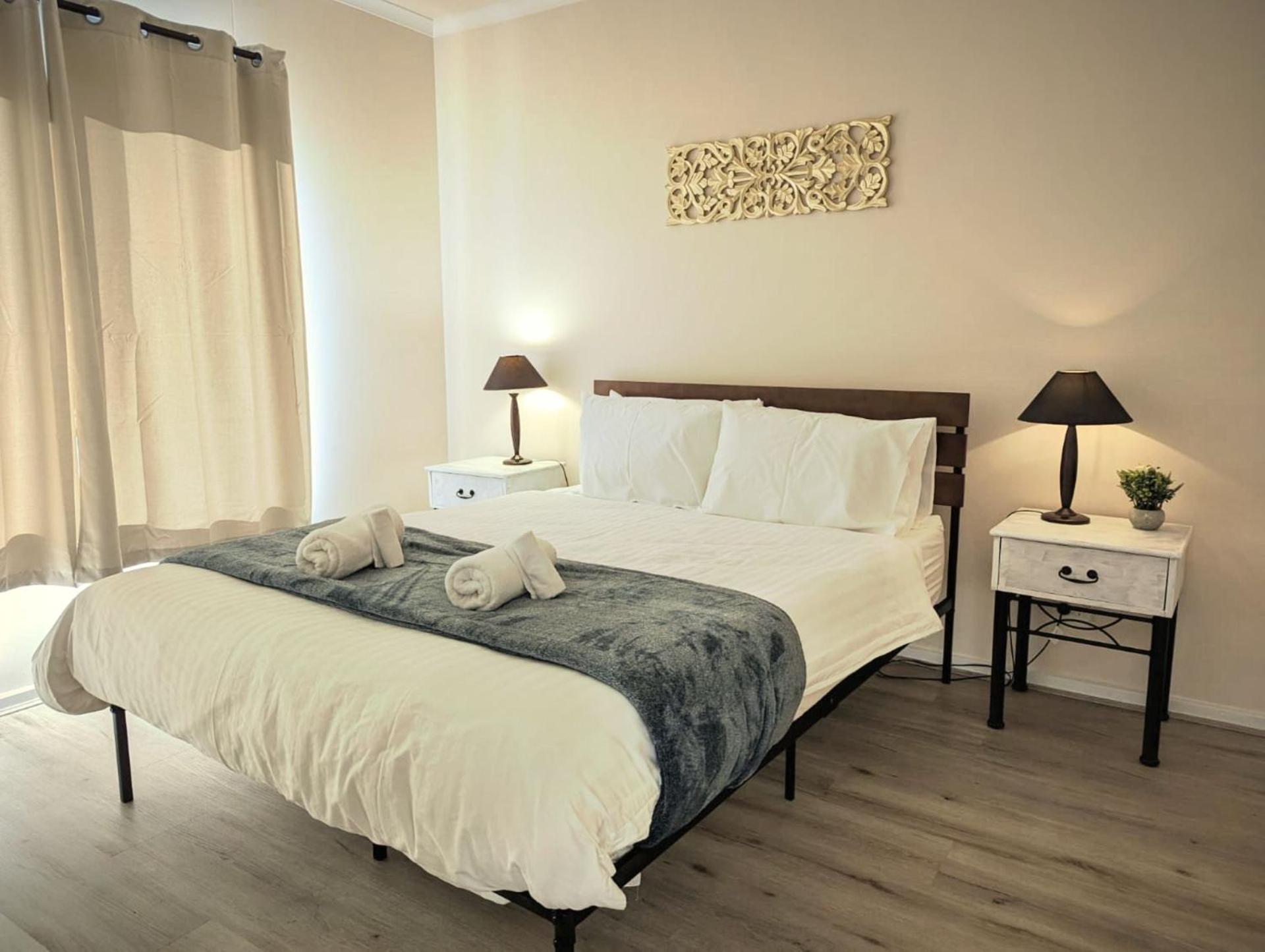 2BR Apartment on Carrington with Car Parking