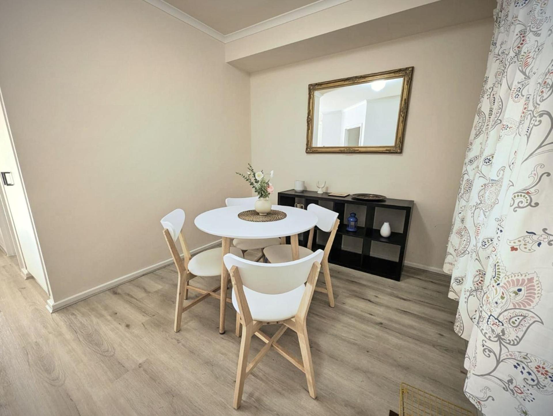 2BR Apartment on Carrington with Car Parking