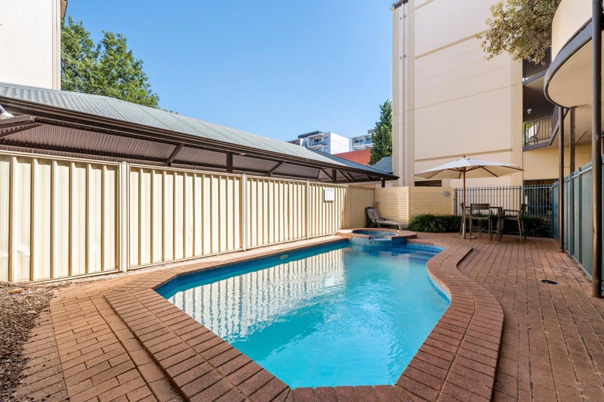 2BR Apartment on Carrington with Car Parking