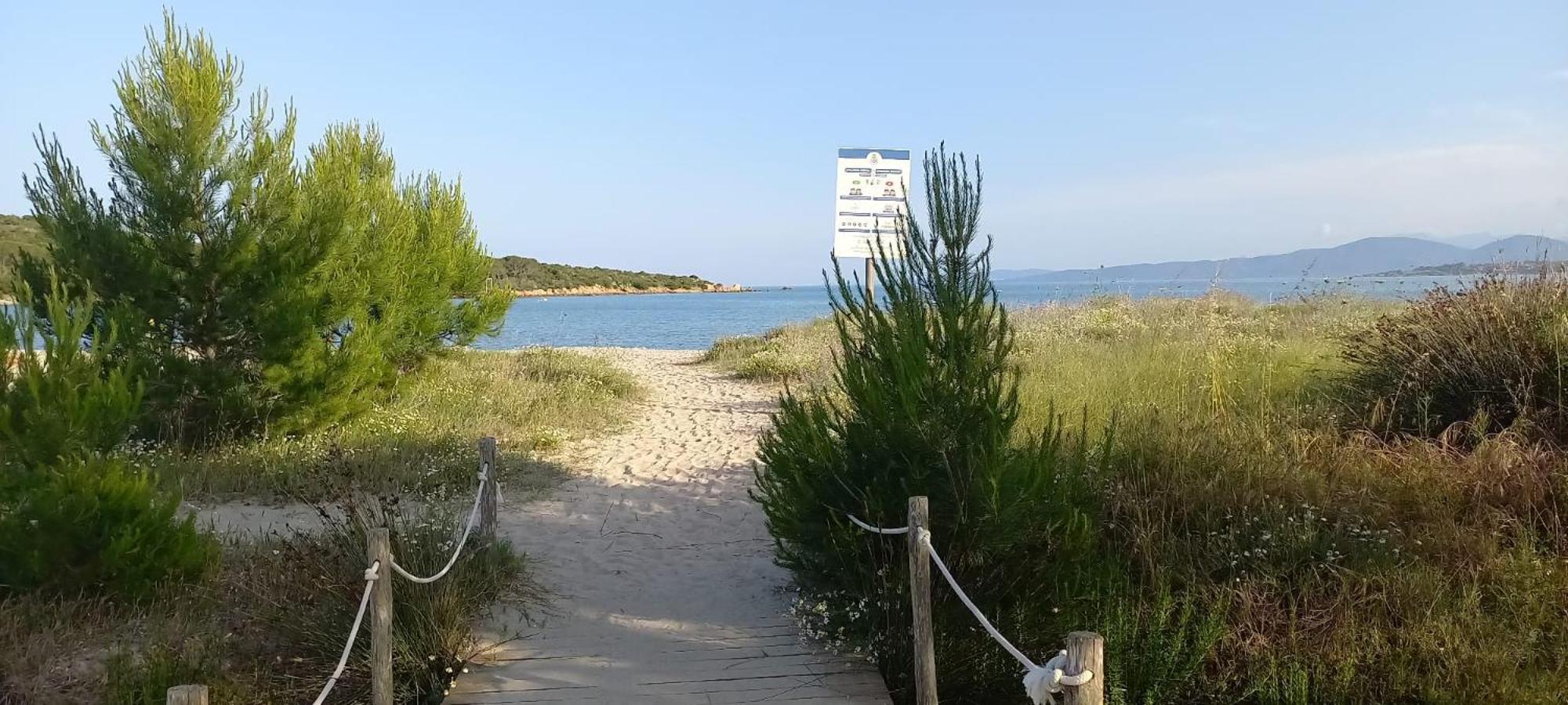 Casa al mare La Bouganville di Salina Bamba view 4