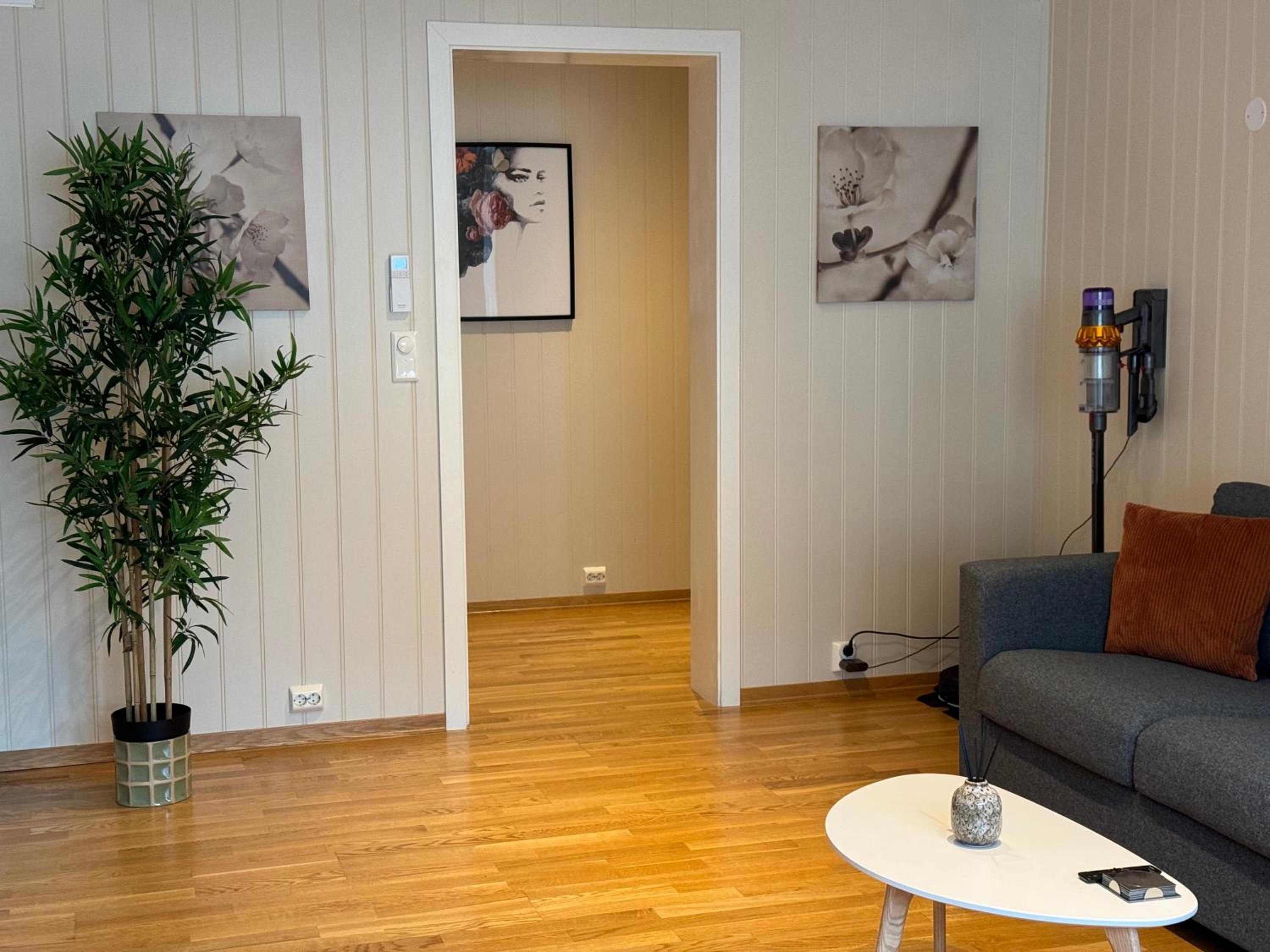 Charming 3-Bedroom Apartment in the Heart of Kristiansund
