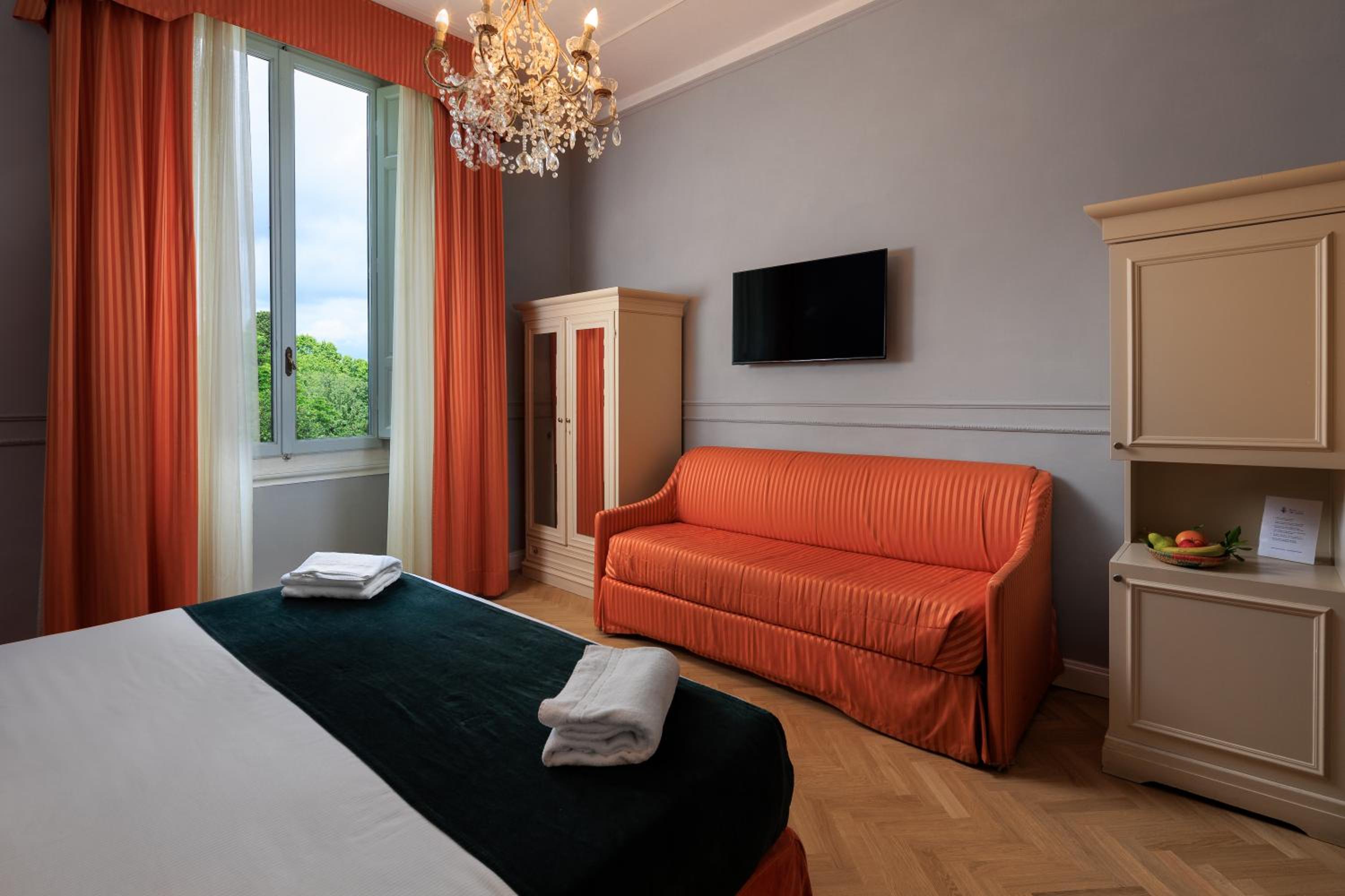 Hotel Villa Carlotta-2