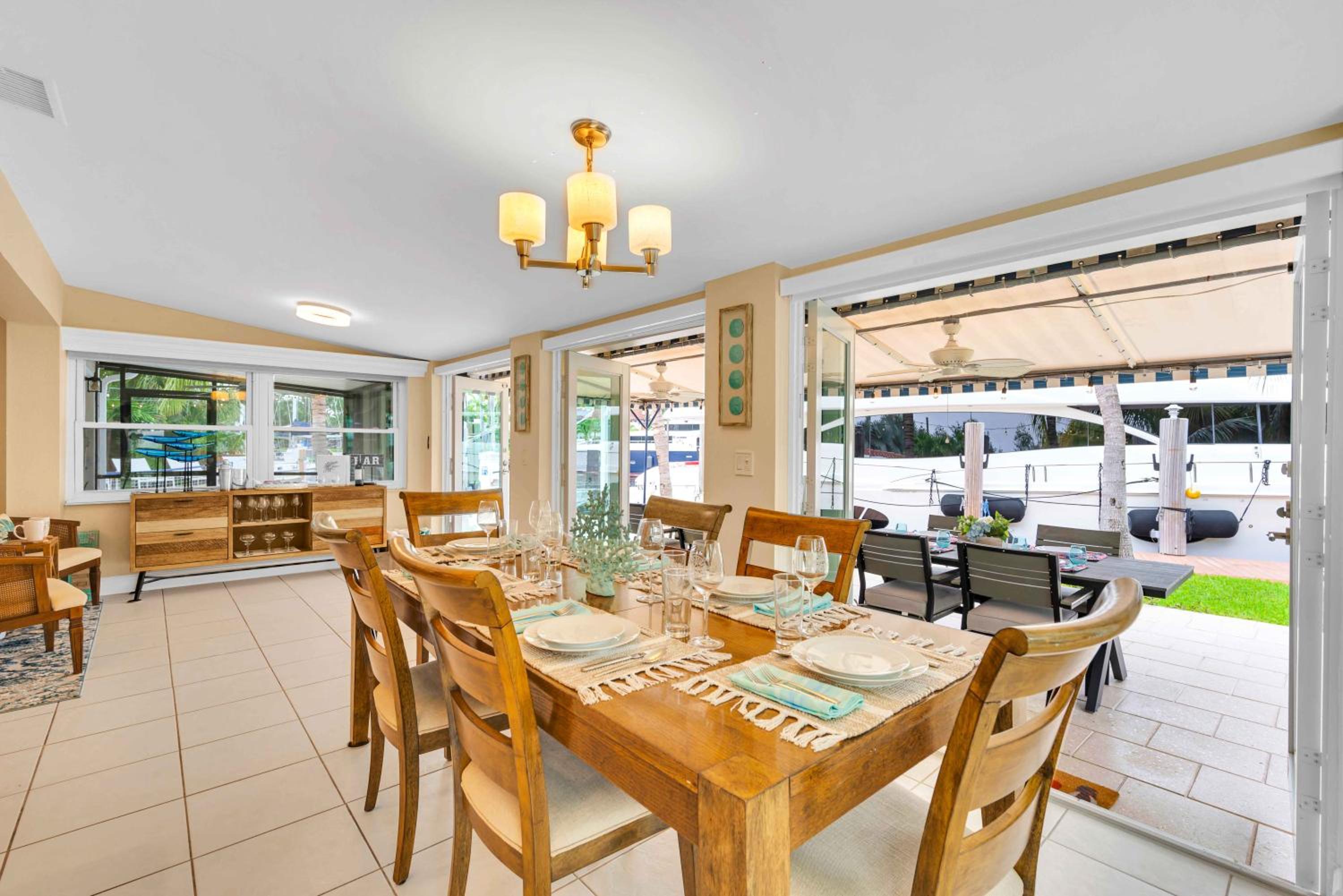 dining