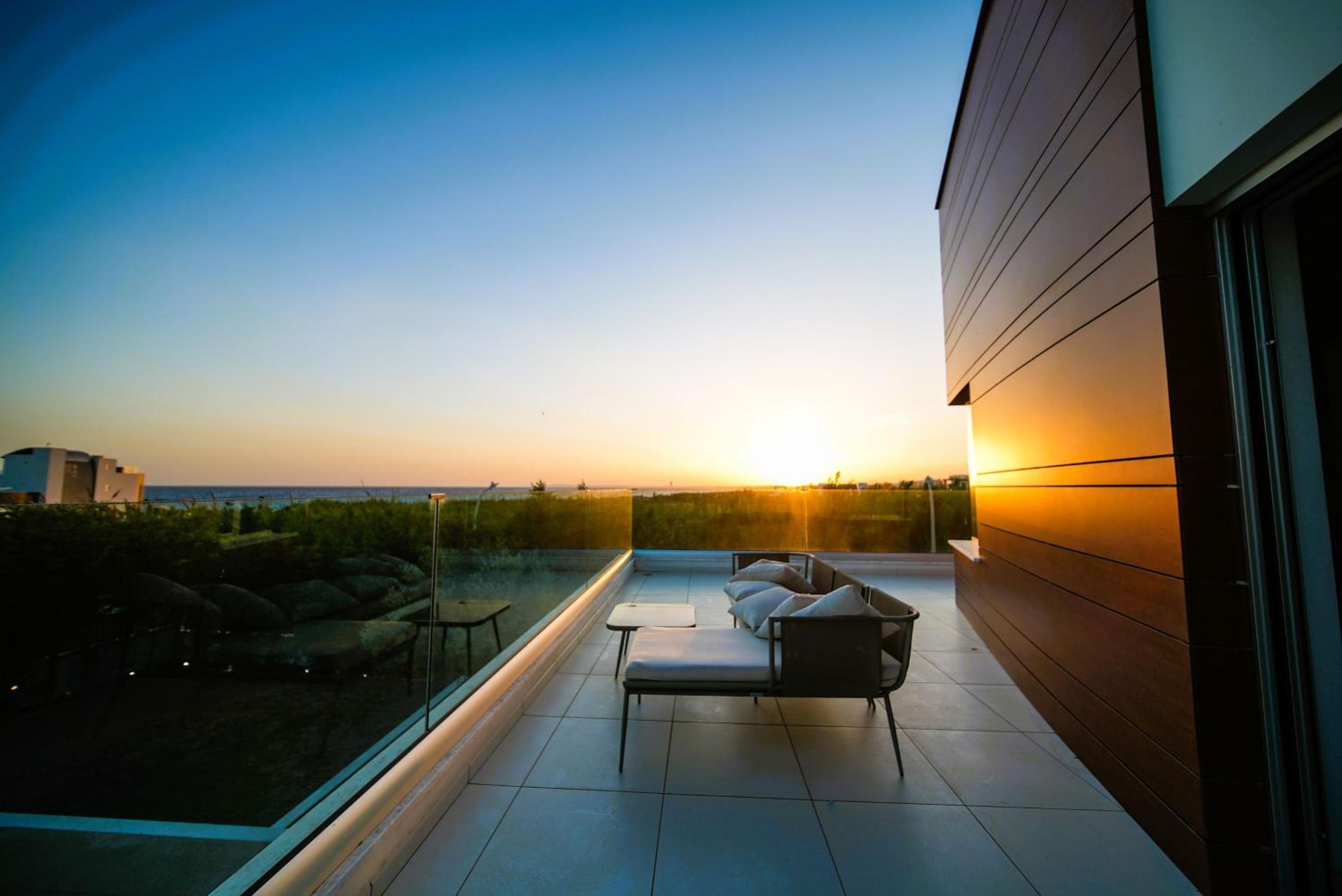 Royal Oasis Villa