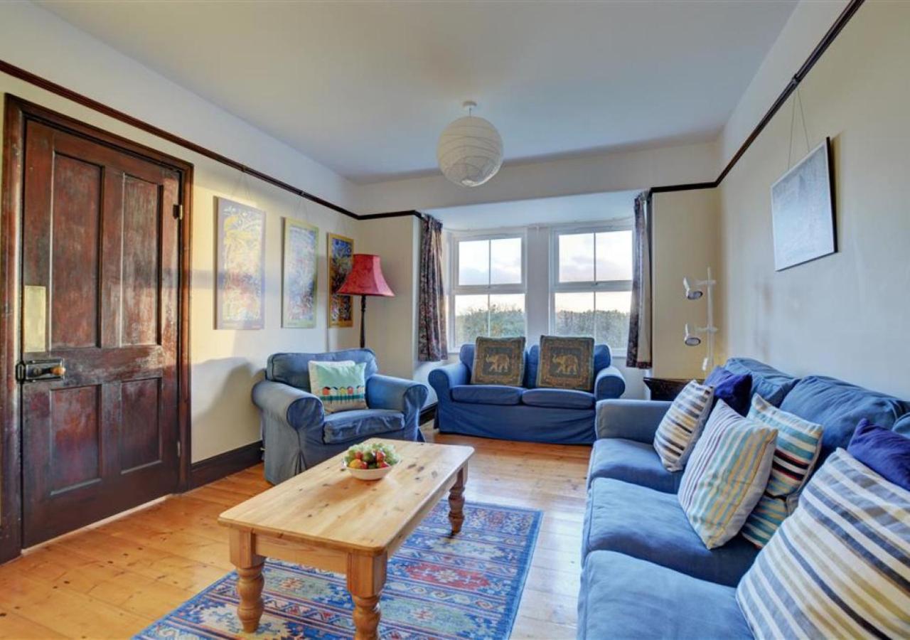 3 Bed in Padstow oc-p00043