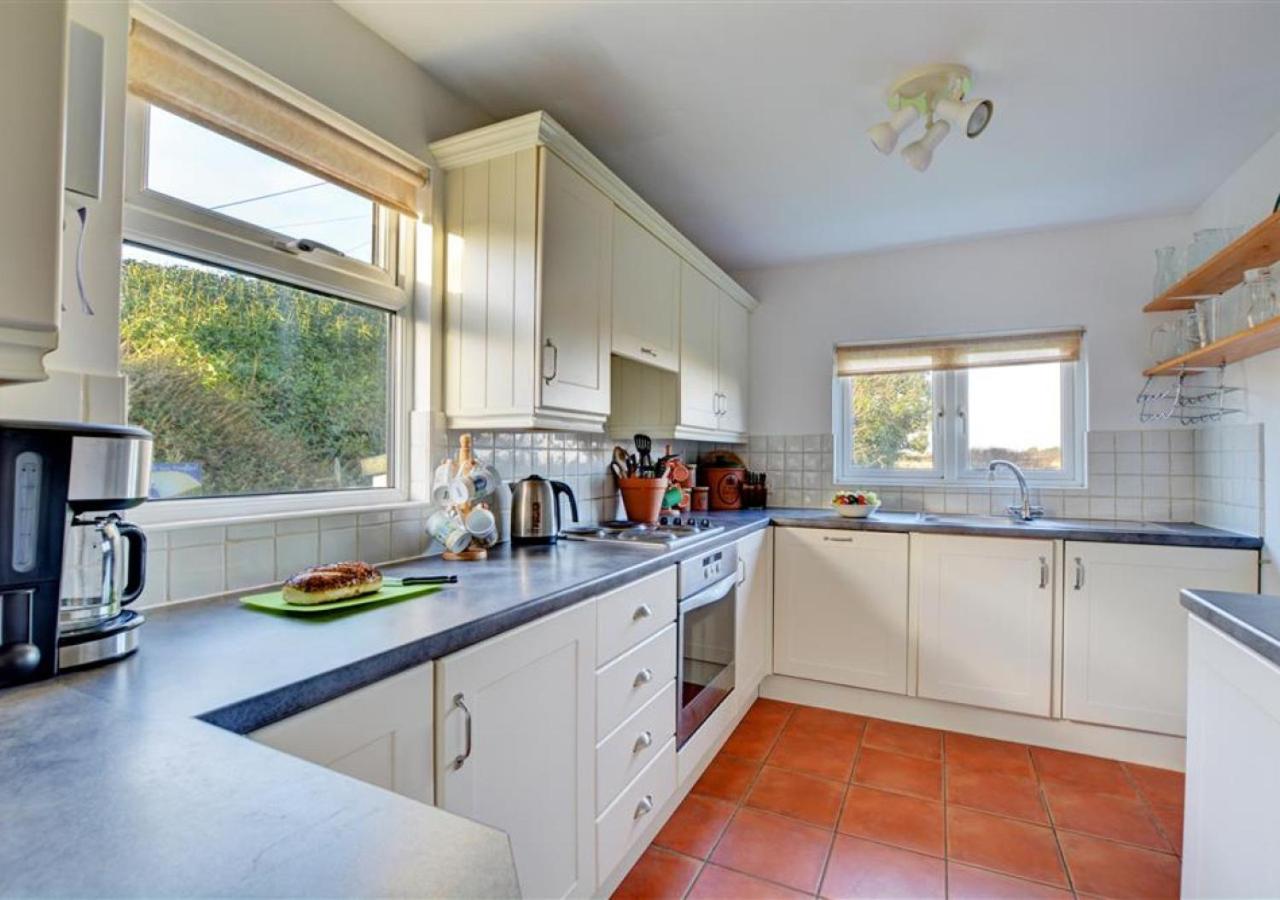 3 Bed in Padstow oc-p00043