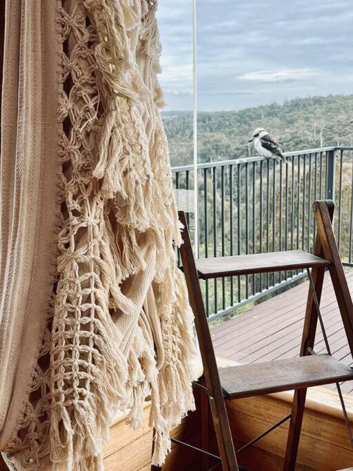 Esk Treehouse Cabin Unique Home with River Views