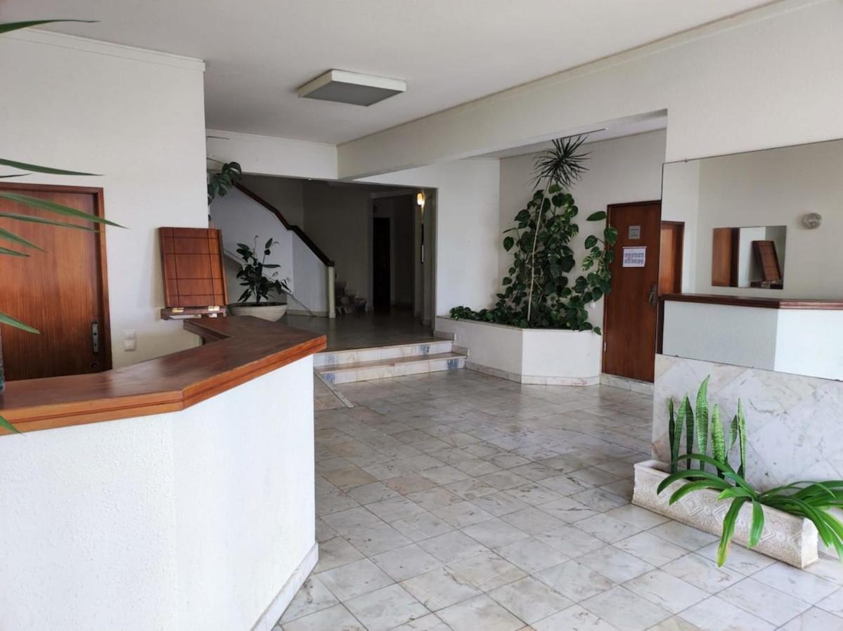 Algarve T1 apartment w balcony and sea view in Armação de Pêra view 3
