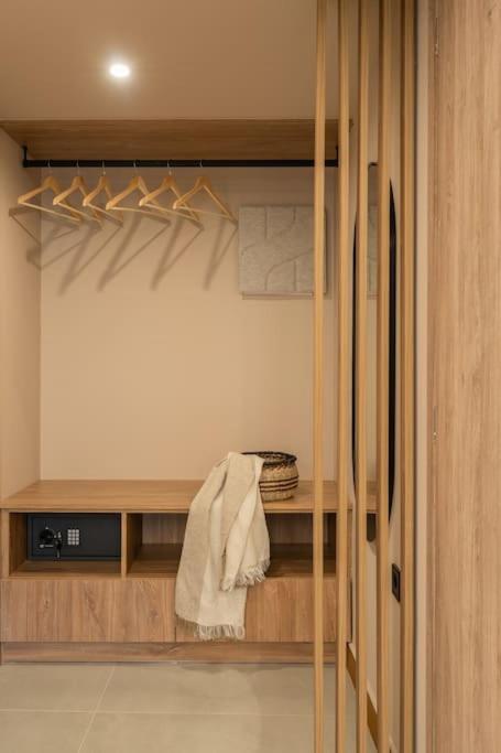 Elegant Suite Kypseli A1