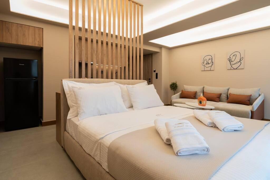 Elegant Suite Kypseli A1