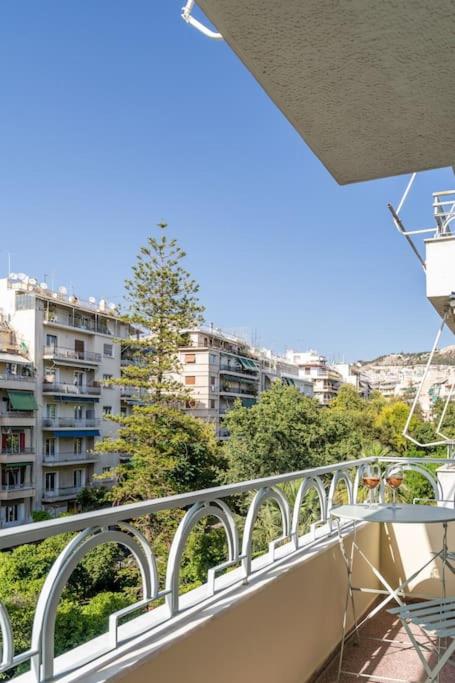 Elegant Suite Kypseli A1