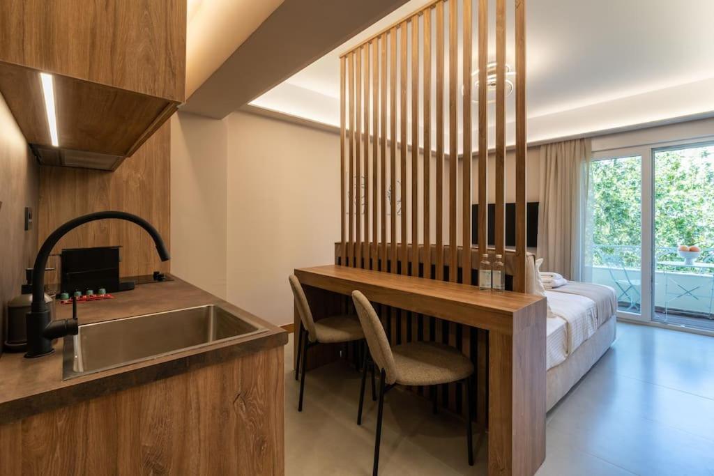 Elegant Suite Kypseli A2