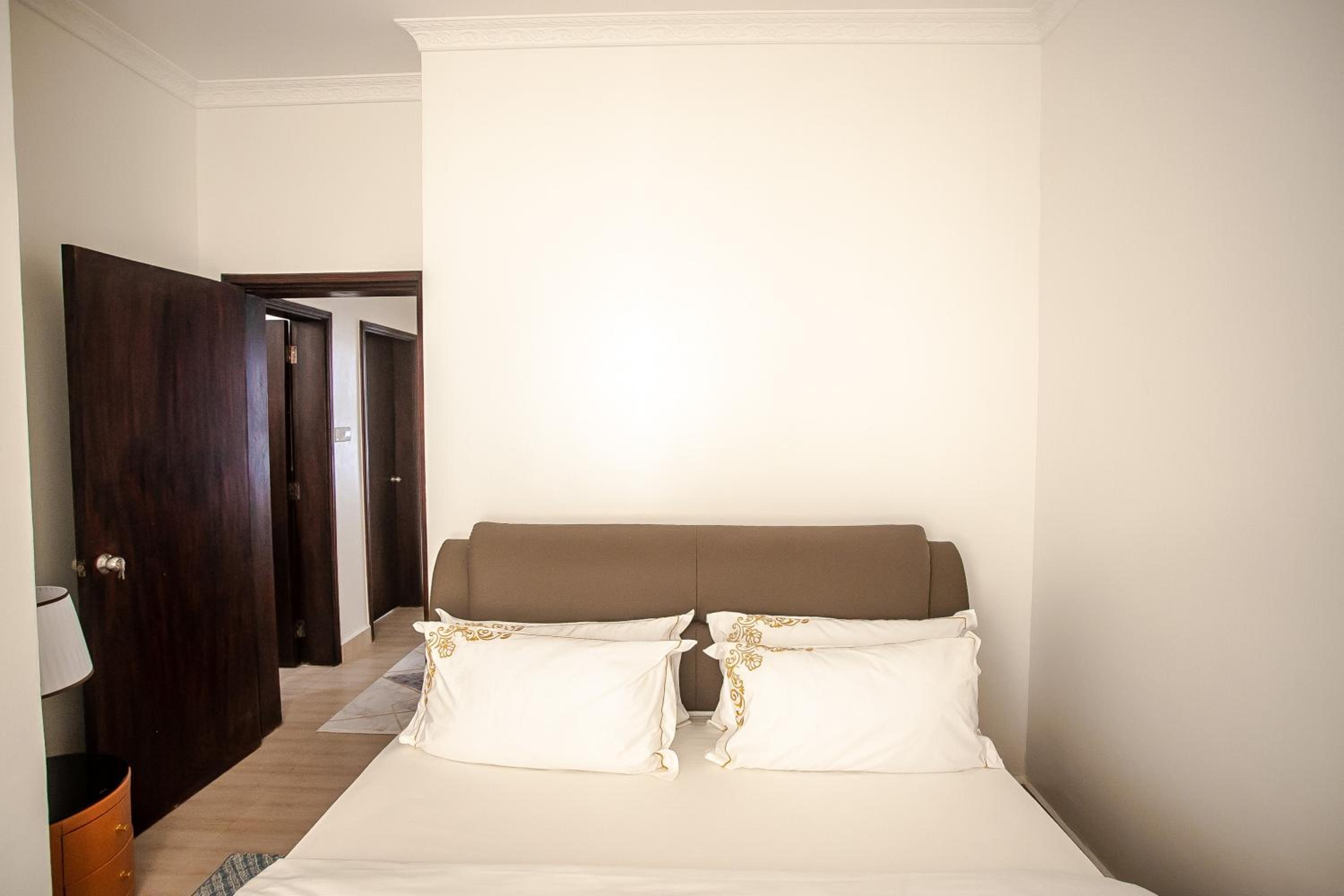 Iris Lakeside Condos in Entebbe