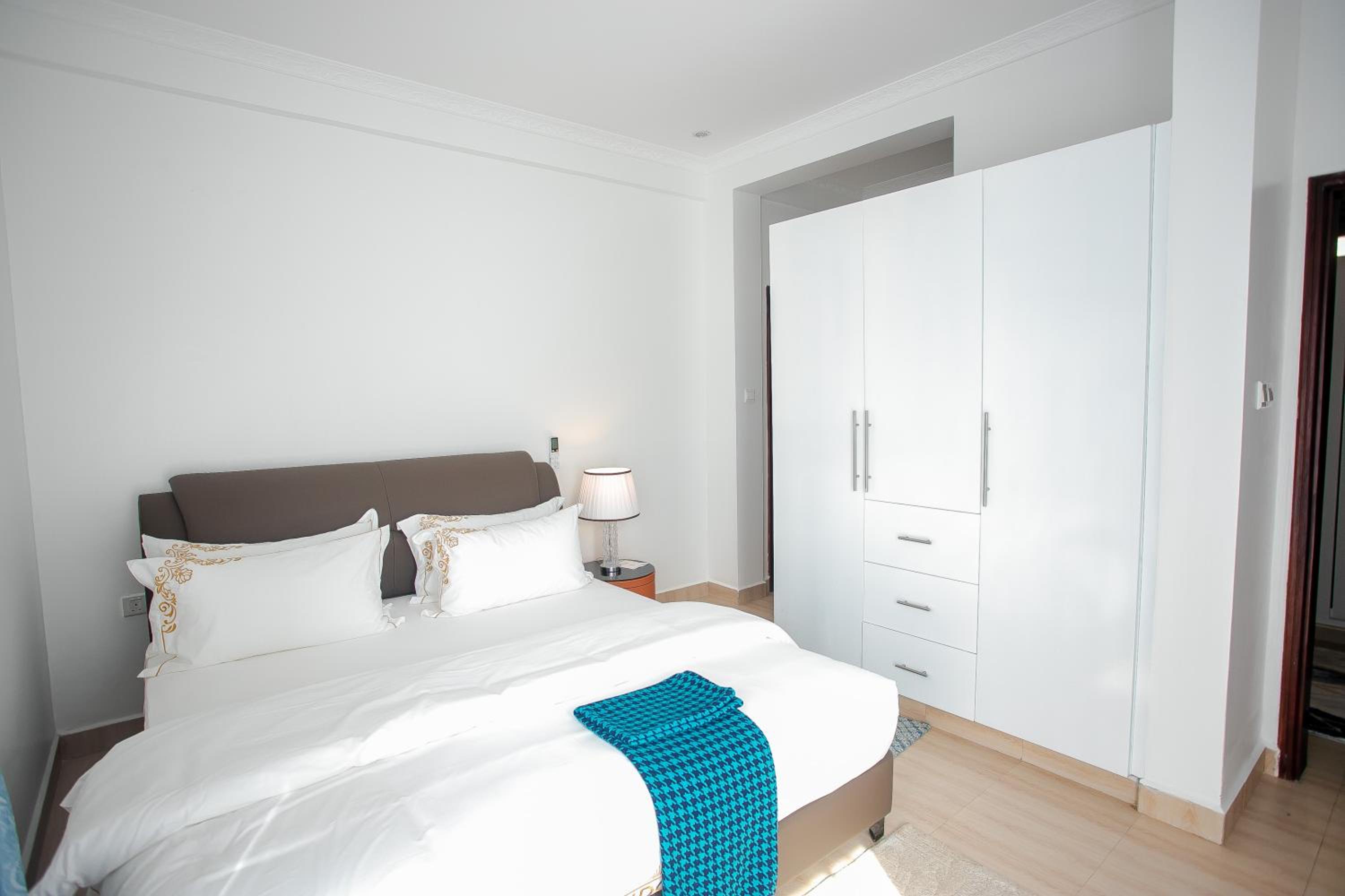 Iris Lakeside Condos in Entebbe