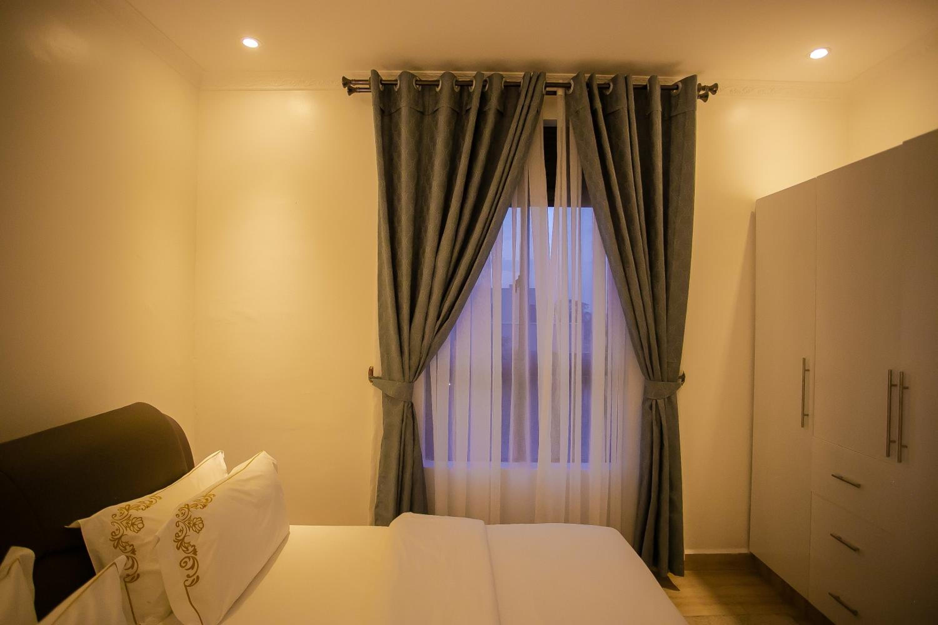 Iris Lakeside Condos in Entebbe