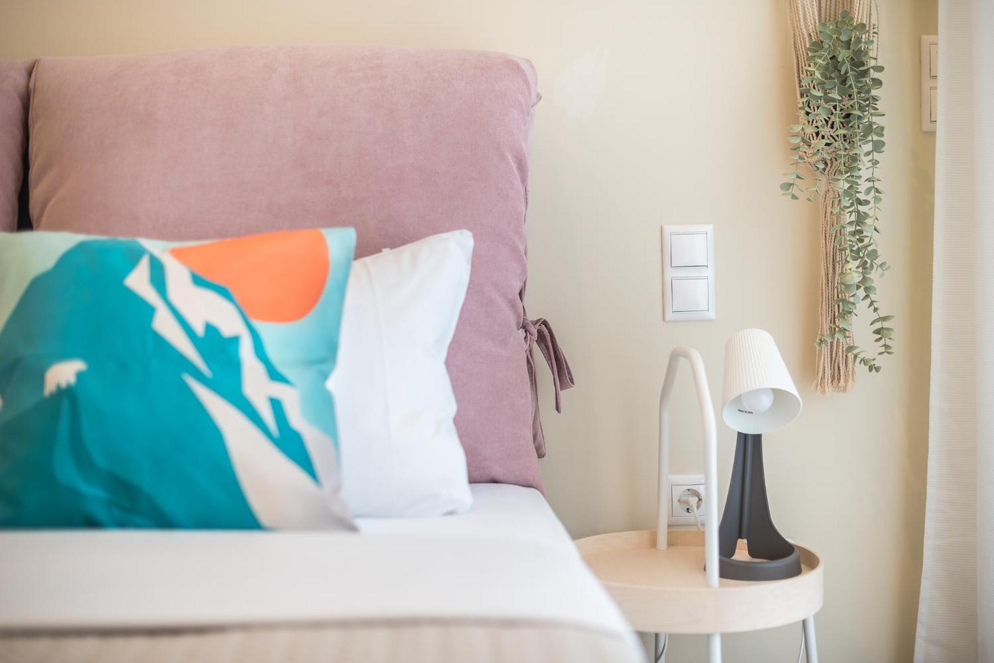 Elegant 2BR with Jacuzzi & Acropolis View photo 2