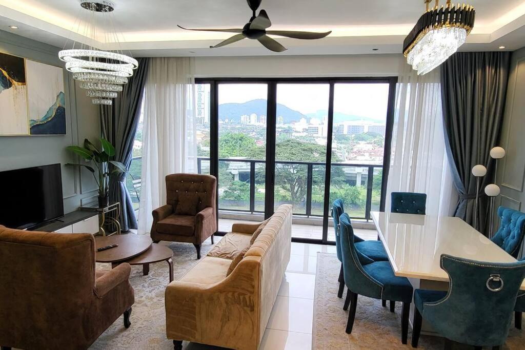 Ultra Luxury Condo In Center Kuala Lumpur Astoria