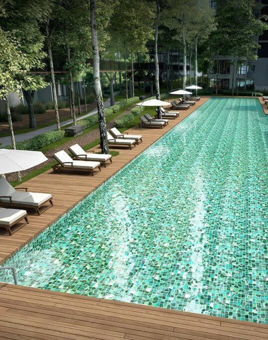 Ultra Luxury Condo In Center Kuala Lumpur Astoria