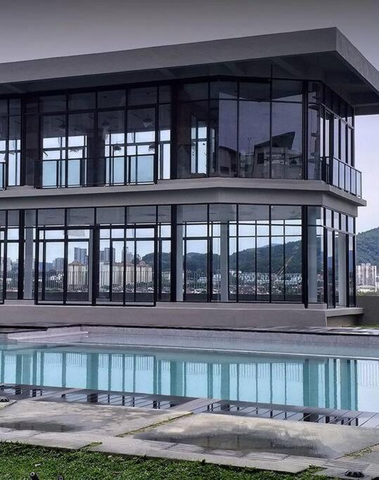 Ultra Luxury Condo In Center Kuala Lumpur Astoria