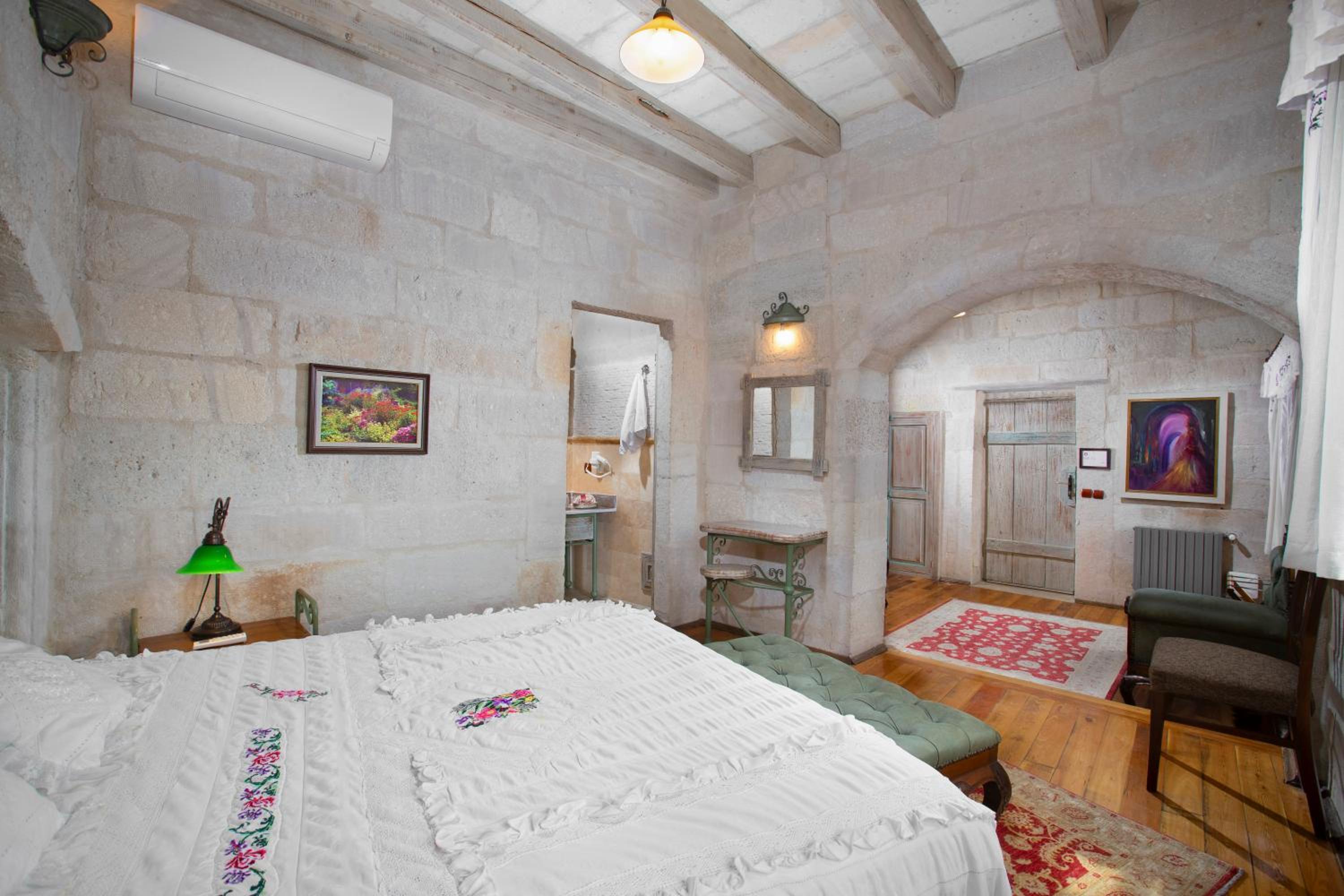 Terra Cave Otel - Image 32