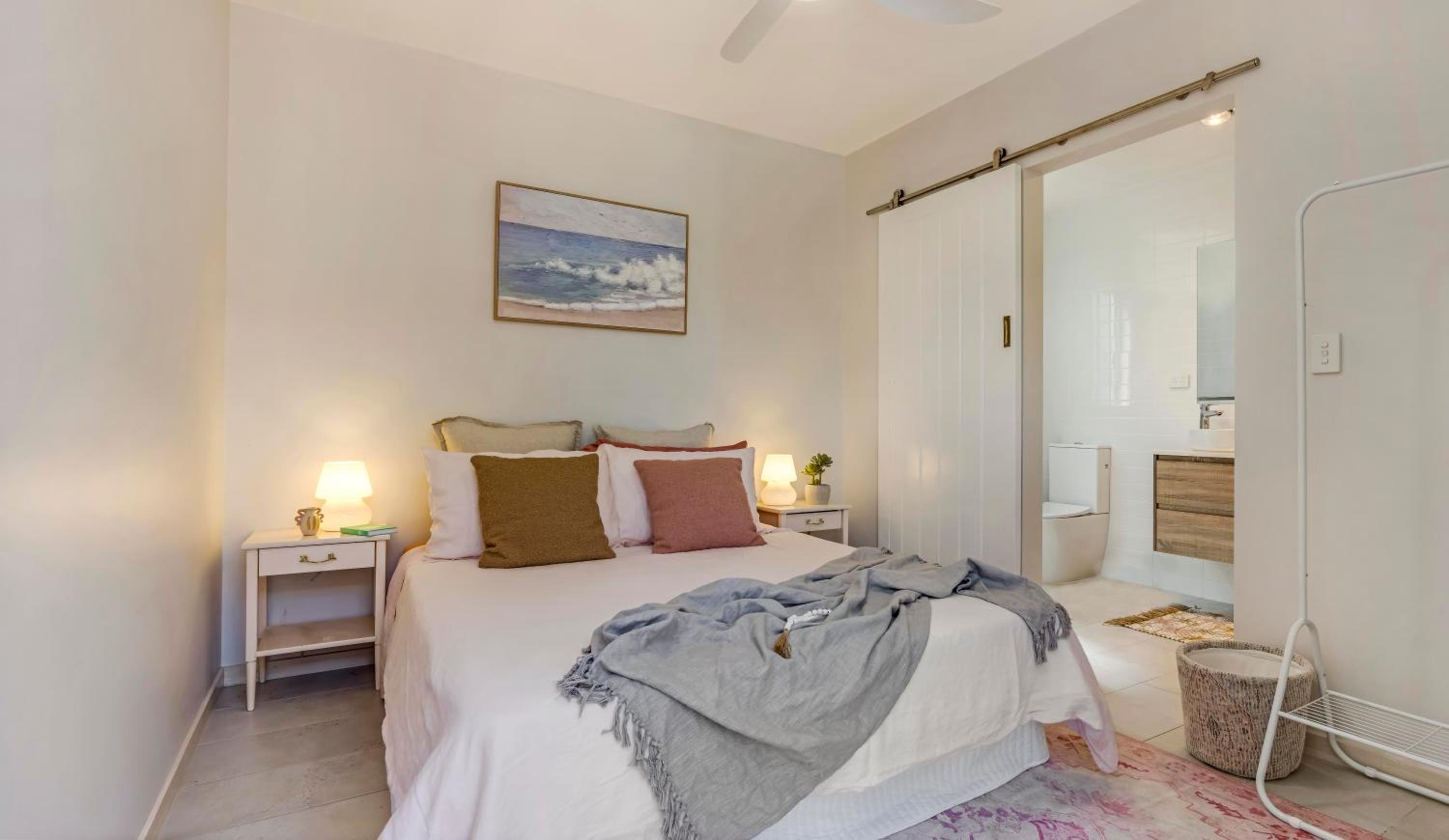 Caba Dream - Spacious Beach House with pool & pool table! - Quick walk to the Ocean