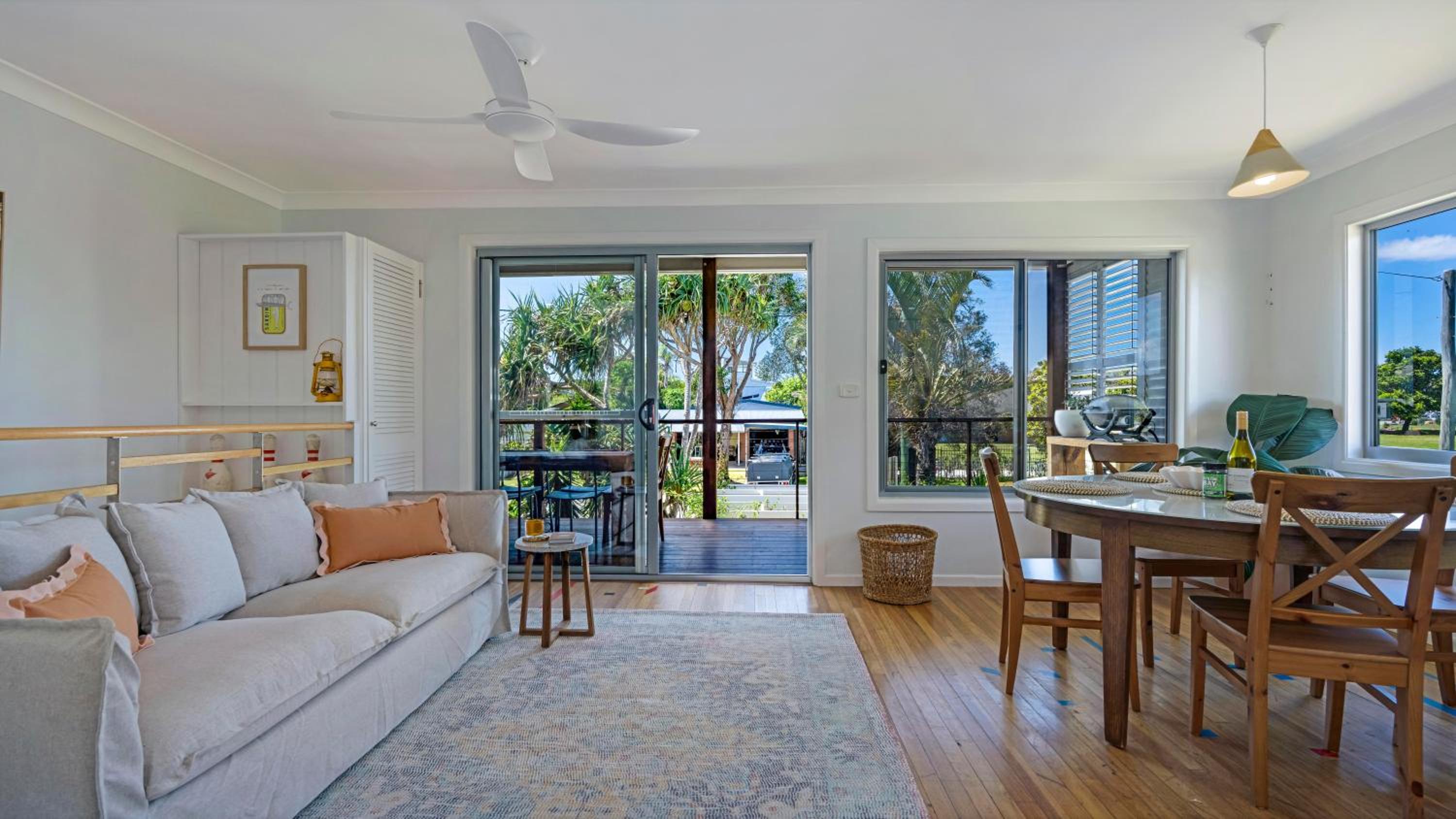 Caba Dream - Spacious Beach House with pool & pool table! - Quick walk to the Ocean