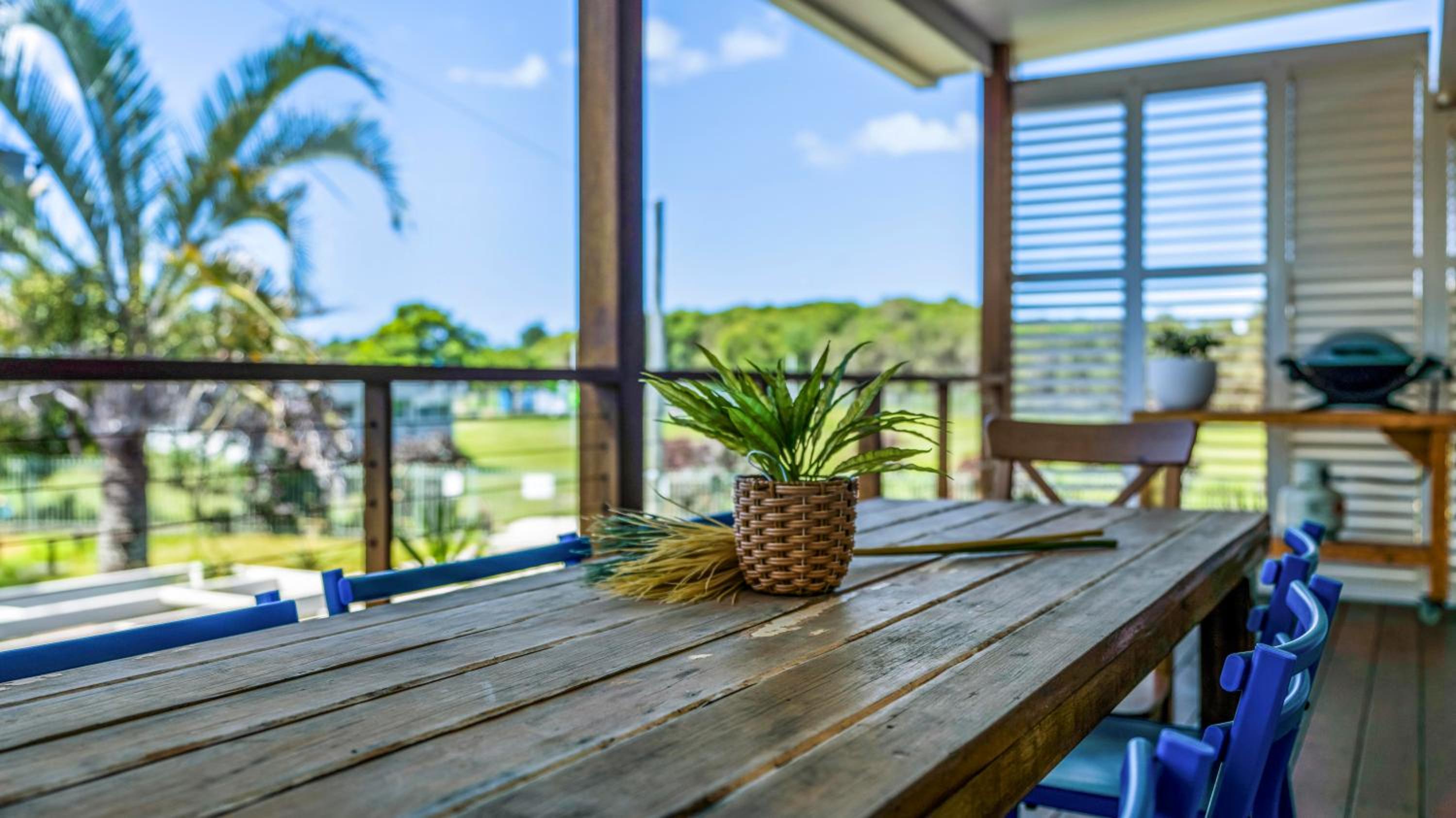 Caba Dream - Spacious Beach House with pool & pool table! - Quick walk to the Ocean