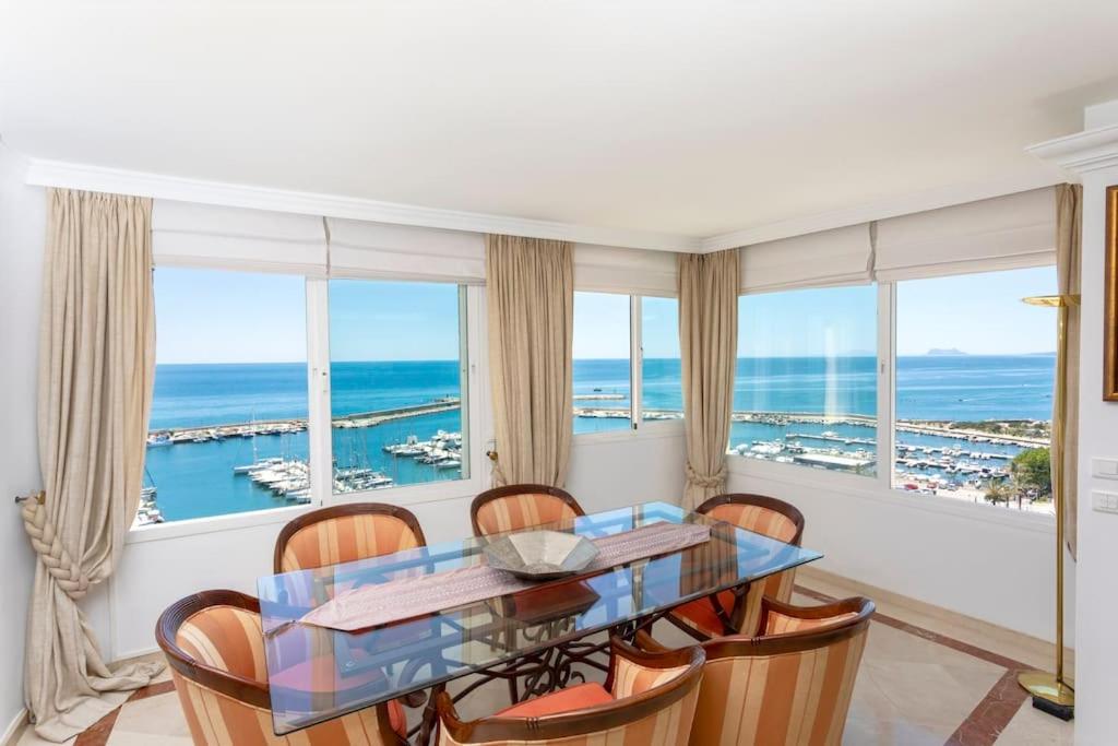 Estepona Luxury Seafront Penthouse with Parking
