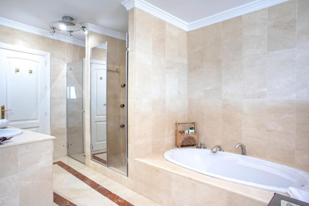 Estepona Luxury Seafront Penthouse with Parking