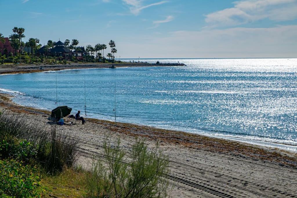 Estepona Luxury Seafront Penthouse with Parking