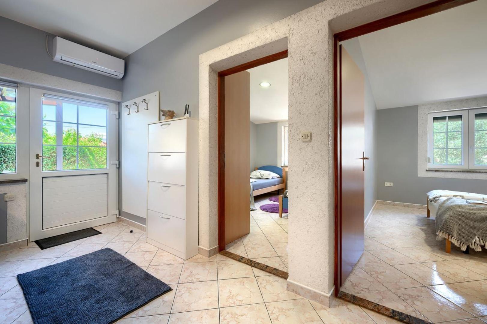 Baeutiful Villa Simona with garden in Medulin view 5