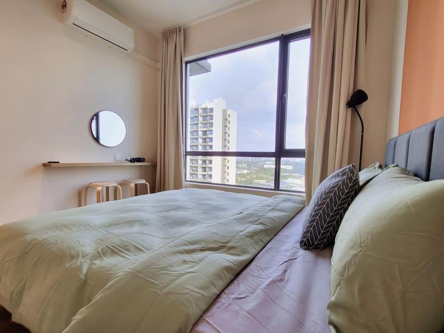 Family friendly - 3 Bedrooms 6 Pax - Free Parking