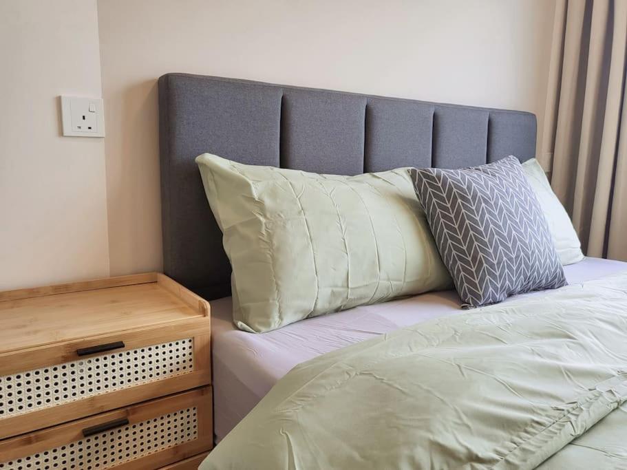 Family friendly - 3 Bedrooms 6 Pax - Free Parking