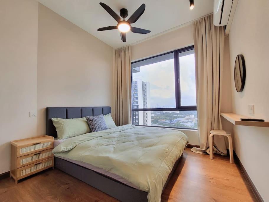 Family friendly - 3 Bedrooms 6 Pax - Free Parking