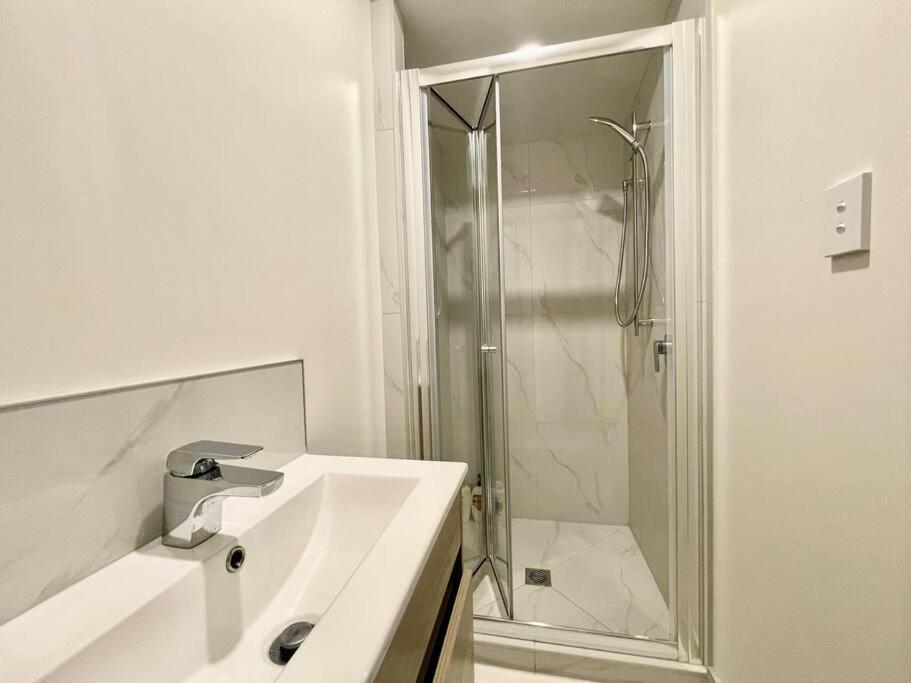 Nice 3 bedroom Townhouse U2 view 4
