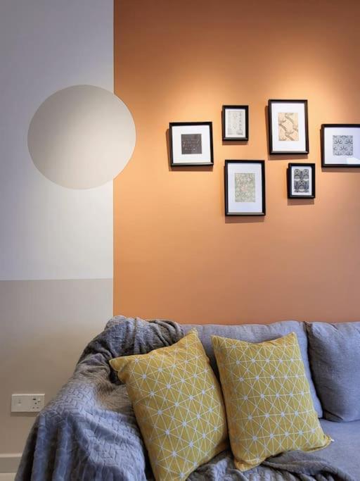 Family friendly - 3 Bedrooms 6 Pax - Free Parking