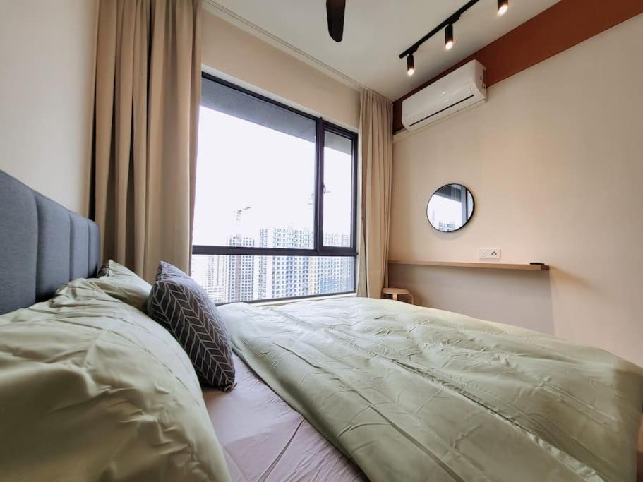 Family friendly - 3 Bedrooms 6 Pax - Free Parking