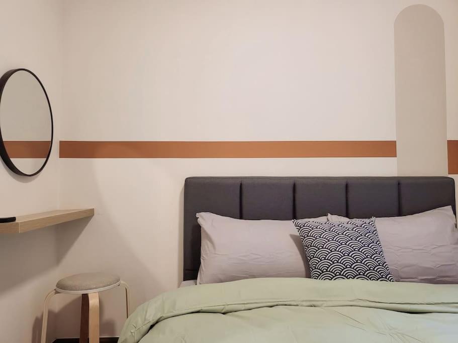 Family friendly - 3 Bedrooms 6 Pax - Free Parking