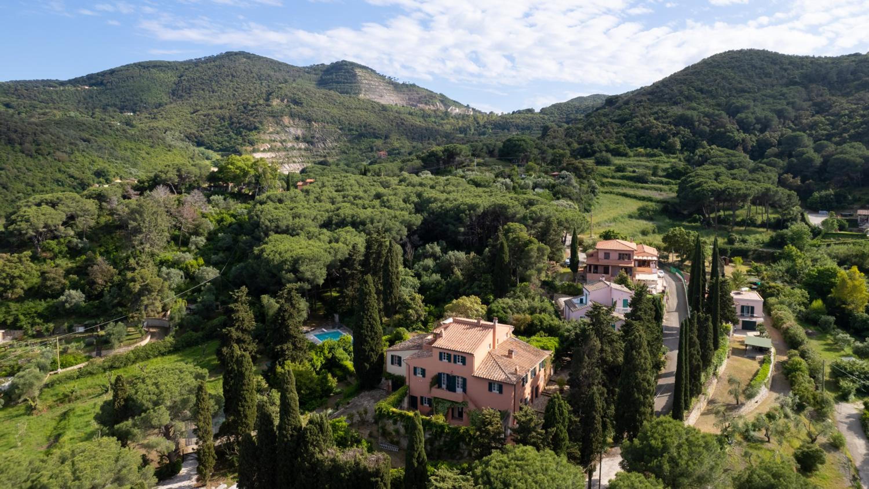 CASA DEL DUCA 10, Emma Villas view 5
