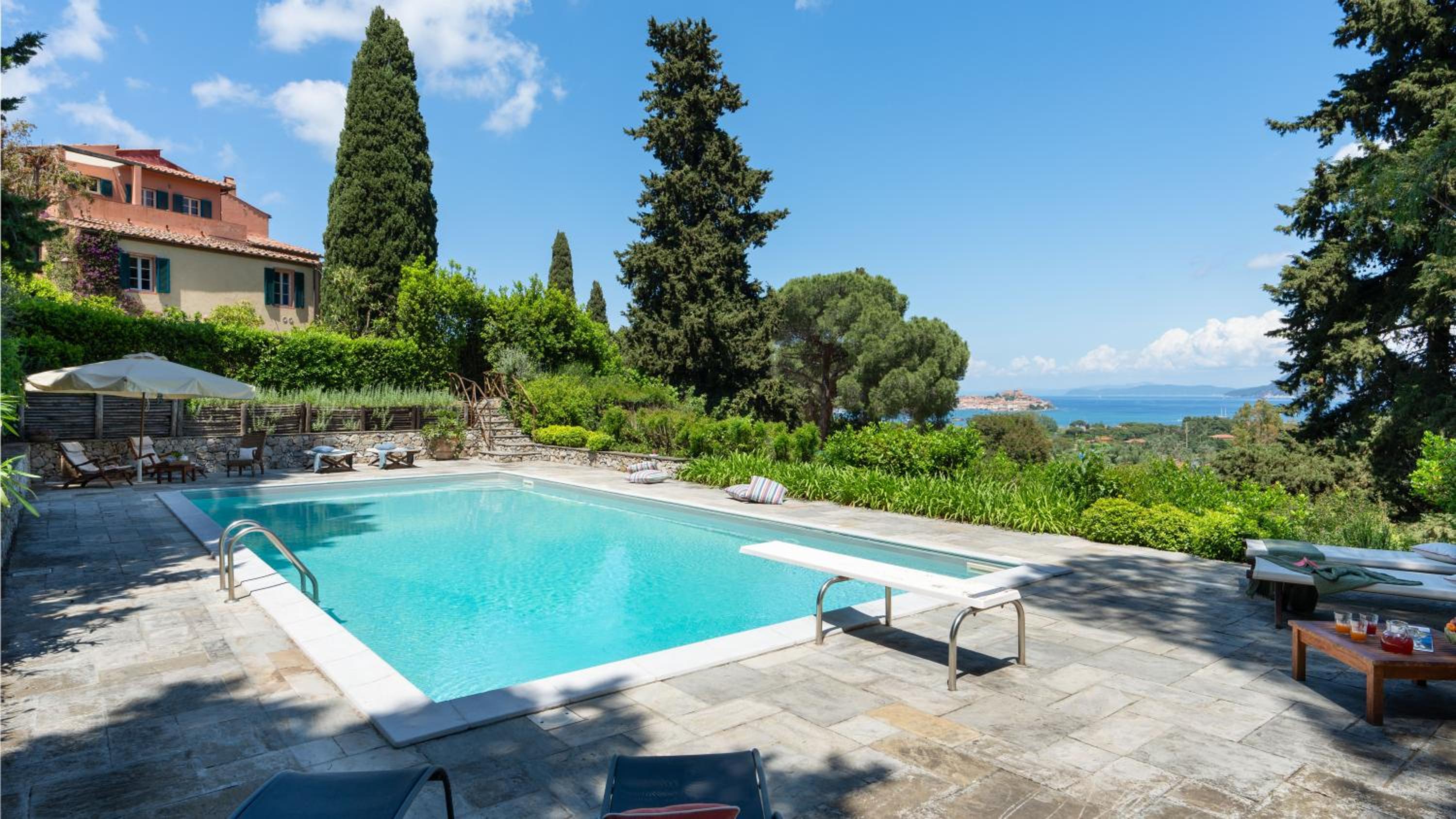 CASA DEL DUCA 10, Emma Villas view 3