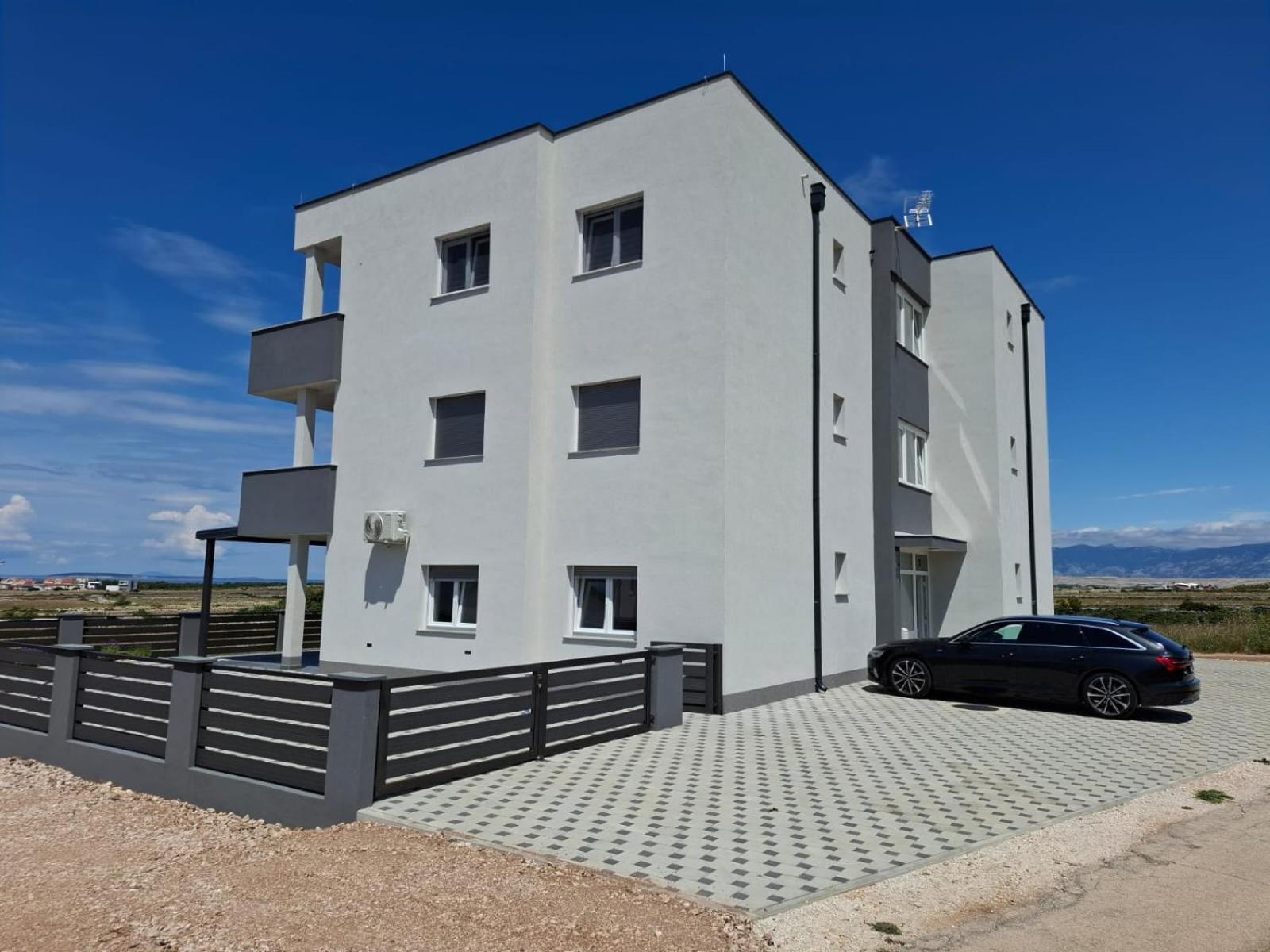 MiMa apartments island Pag,Povljana